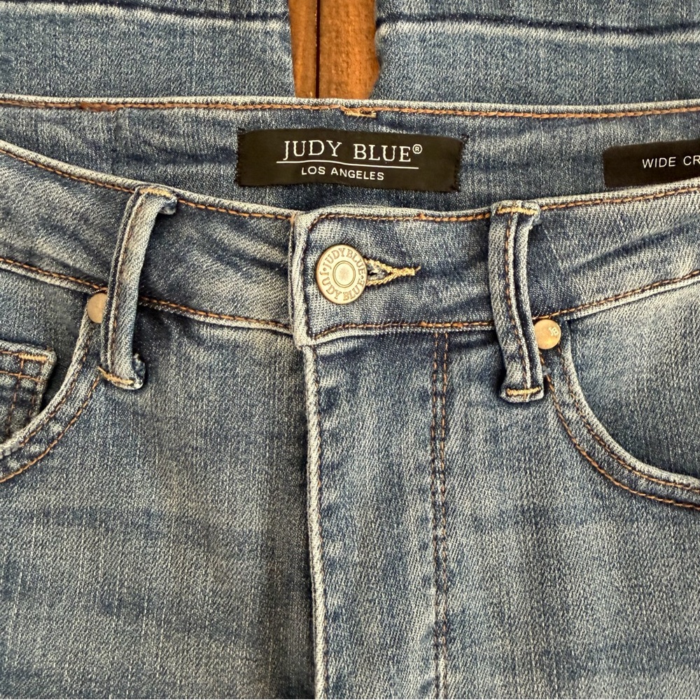 Judy Blue High Waisted Released Hem Jeans EUC - Picture 5 of 10
